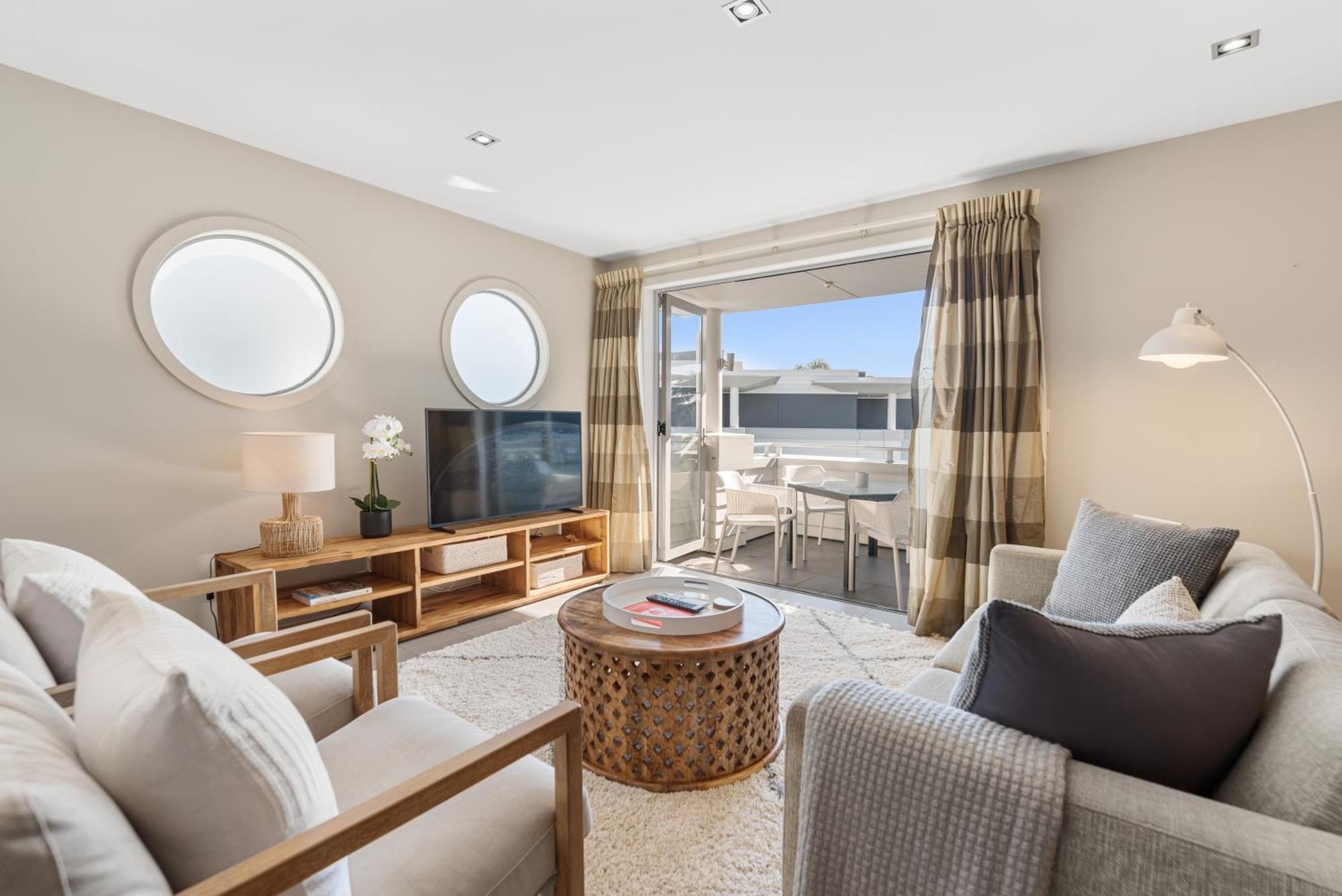 Paihia 2 Bedroom Apartment With Pool Buitenkant foto
